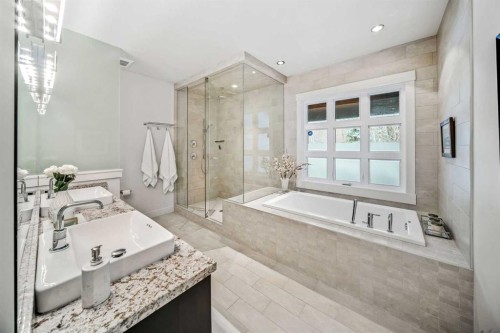 23 Spring Willow Way Sw, Calgary, AB - Indoor Photo Showing Bathroom