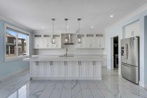 272 Aspenmere Way, Chestermere, AB - Indoor Photo Showing Kitchen