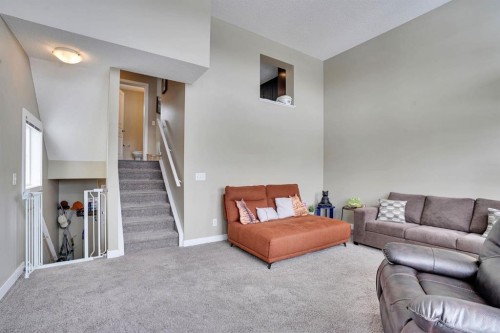 39 Panatella Road Nw, Calgary, AB - Indoor Photo Showing Other Room