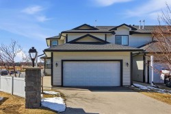 1-12 Silver Creek Boulevard NWAirdrie, AB T4B 2R2