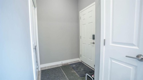 62 Corner Meadows Common Ne, Calgary, AB - Indoor Photo Showing Other Room
