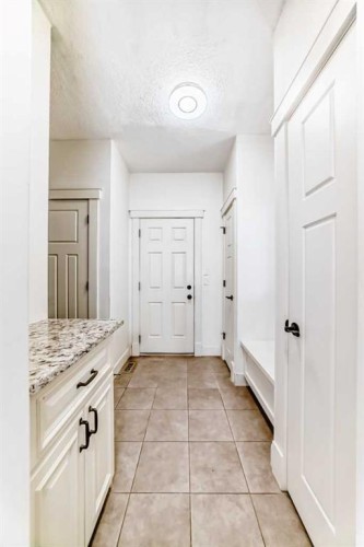 322 Reunion Green Nw, Airdrie, AB - Indoor Photo Showing Other Room