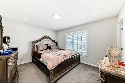 948 West Lakeview Drive, Chestermere, AB - Indoor Photo Showing Bedroom