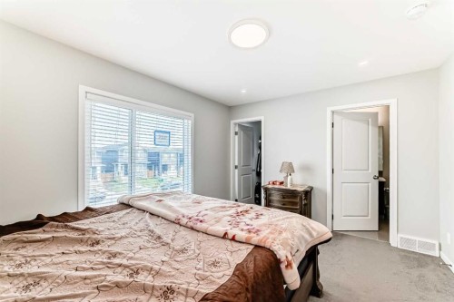 948 West Lakeview Drive, Chestermere, AB - Indoor Photo Showing Bedroom