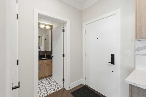 305-370 Dieppe Drive Sw, Calgary, AB - Indoor Photo Showing Other Room