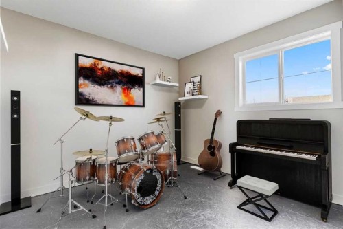 420 Ranch Ridge Meadow, Strathmore, AB - Indoor Photo Showing Other Room