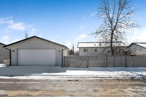 1724 4 Avenue Se, High River, AB - Outdoor