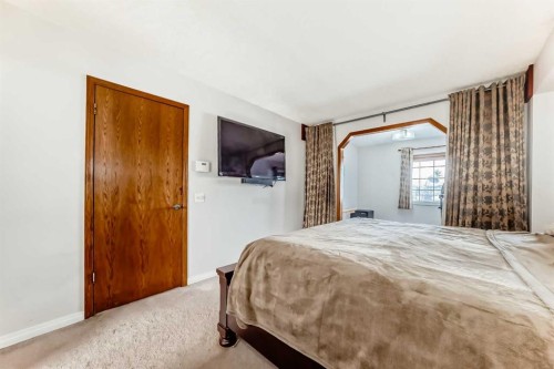 207 Eldorado Close Ne, Calgary, AB - Indoor Photo Showing Bedroom