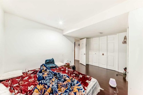 207 Eldorado Close Ne, Calgary, AB - Indoor Photo Showing Bedroom