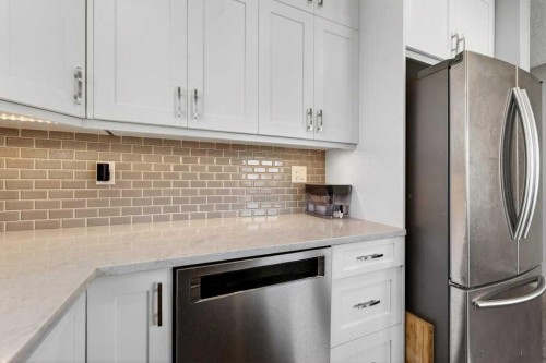 96 Templehill Drive Ne, Calgary, AB - Indoor Photo Showing Kitchen
