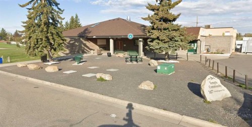 96 Templehill Drive Ne, Calgary, AB - Outdoor