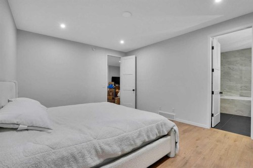 54 Calhoun Crescent Ne, Calgary, AB - Indoor Photo Showing Bedroom