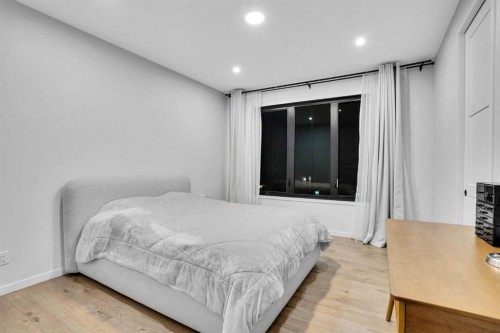 54 Calhoun Crescent Ne, Calgary, AB - Indoor