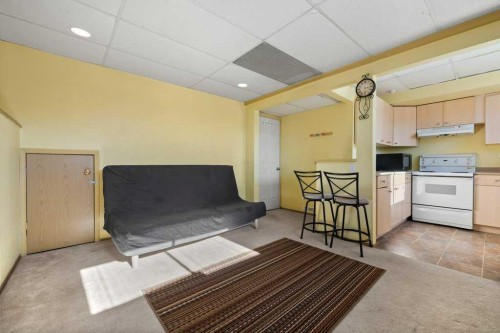 113 Ranch Glen Place Nw, Calgary, AB - Indoor Photo Showing Kitchen