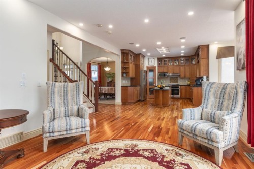 401 Marina Drive, Chestermere, AB - Indoor Photo Showing Living Room