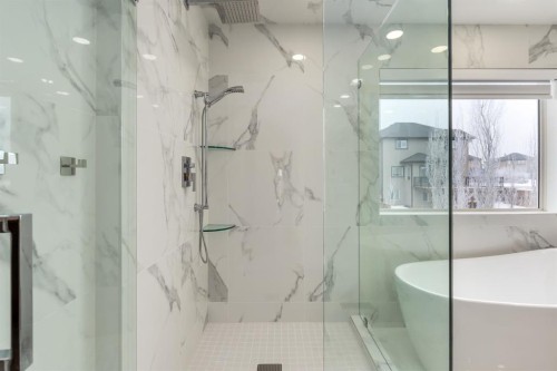 401 Marina Drive, Chestermere, AB - Indoor Photo Showing Bathroom