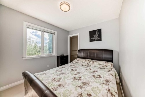 146 Scenic View Close, Calgary, AB - Indoor Photo Showing Bedroom