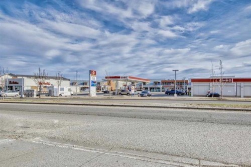 413-7110 80 Avenue Ne, Calgary, AB - Outdoor With View