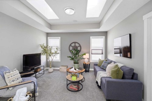 101 Ranch Rise, Strathmore, AB - Indoor Photo Showing Living Room