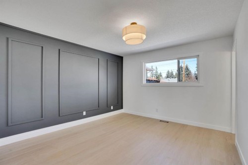 708 Sacramento Place Sw, Calgary, AB - Indoor Photo Showing Other Room