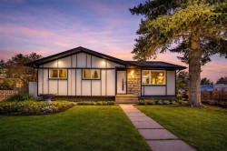 708 Sacramento Place SWCalgary, AB T2W 0R5