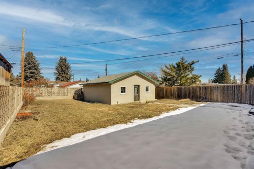 708 Sacramento Place Sw, Calgary, AB - Outdoor