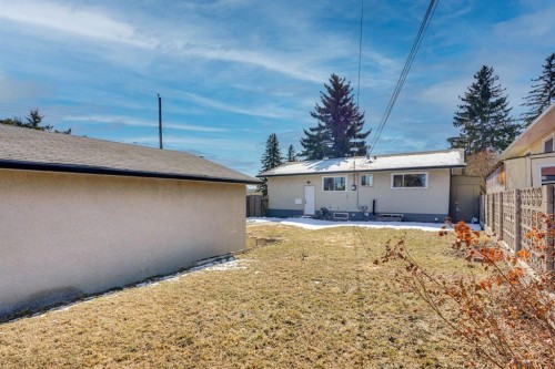 708 Sacramento Place Sw, Calgary, AB - Outdoor