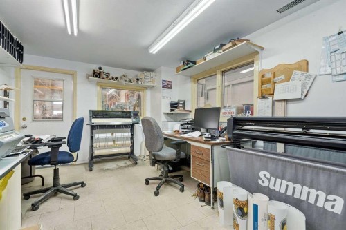 4948 54Th Avenue, Red Deer, AB 