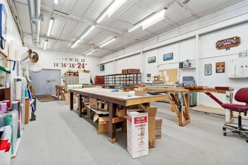 4948 54Th Avenue, Red Deer, AB 