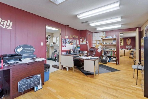 4948 54Th Avenue, Red Deer, AB 