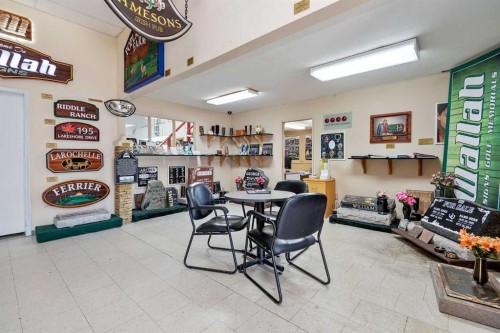 4948 54Th Avenue, Red Deer, AB 