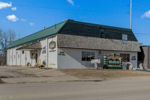 4948 54Th Avenue, Red Deer, AB 