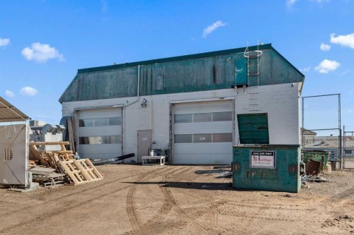 4948 54Th Avenue, Red Deer, AB 