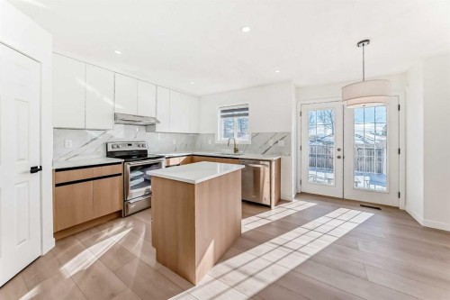 6 Arbour Stone Rise Nw, Calgary, AB - Indoor Photo Showing Kitchen