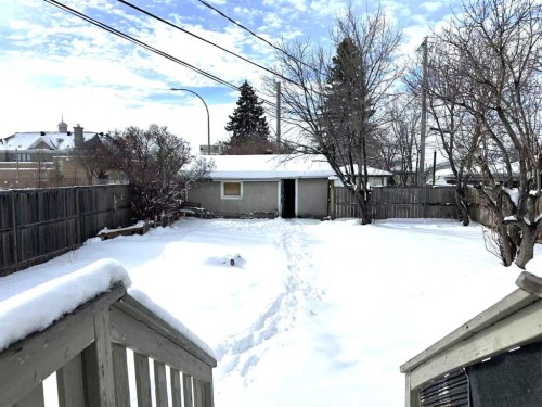 1101 22 Avenue Nw, Calgary, AB - Outdoor