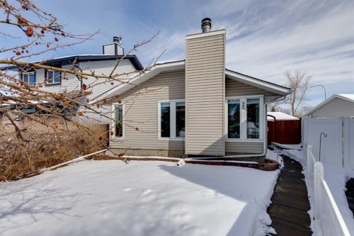 240 Summerwood Place SE Airdrie, AB T4B 1W3