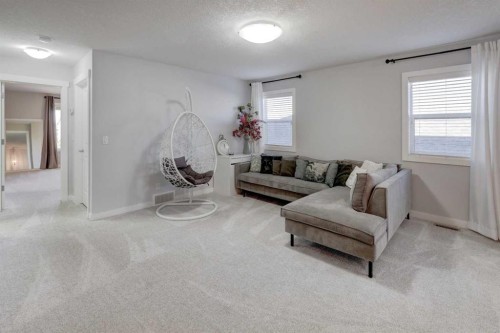 213 Kingsmere Cove Se, Airdrie, AB - Indoor