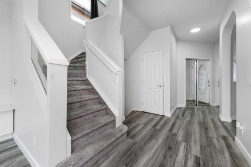 228 Saddlecrest Way Ne, Calgary, AB - Indoor Photo Showing Other Room