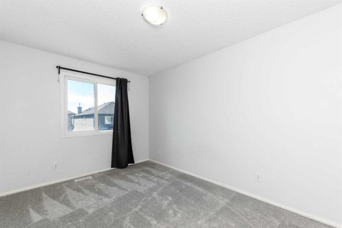 228 Saddlecrest Way Ne, Calgary, AB - Indoor Photo Showing Other Room