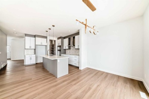 69 Lakes Estates Circle, Strathmore, AB - Indoor Photo Showing Kitchen
