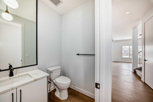 69 Lakes Estates Circle, Strathmore, AB - Indoor Photo Showing Bathroom