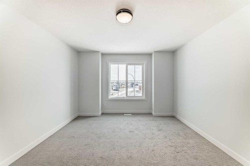 69 Lakes Estates Circle, Strathmore, AB - Indoor Photo Showing Other Room