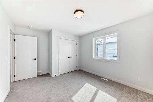 69 Lakes Estates Circle, Strathmore, AB - Indoor Photo Showing Other Room