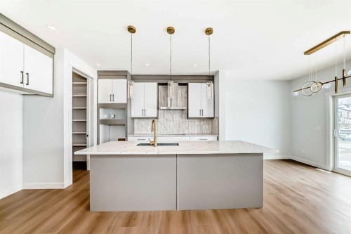 69 Lakes Estates Circle, Strathmore, AB - Indoor Photo Showing Kitchen