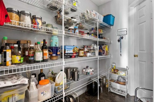 465 Panamount Boulevard Nw, Calgary, AB - Indoor With Storage