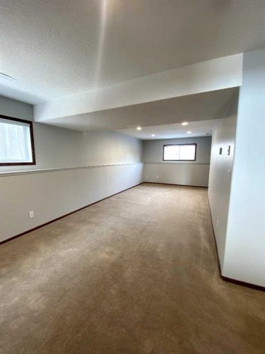 45 Lyons Close, Red Deer, AB - Indoor