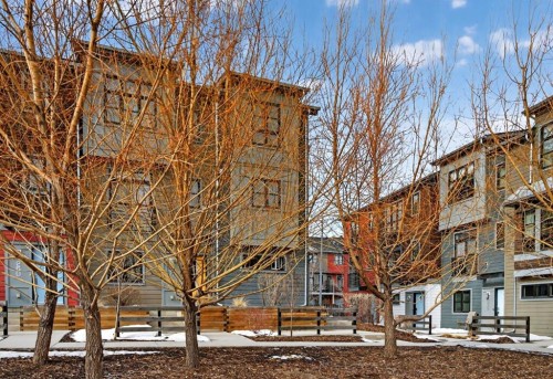 252 Walden Path Se, Calgary, AB - Outdoor