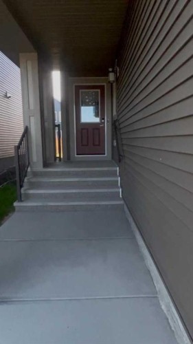 854 Cobblefield Manor Sw, Airdrie, AB 