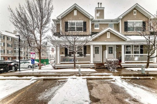 32 Country Village Lane NE Calgary, AB T3K 0E7