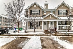 32 Country Village Lane NECalgary, AB T3K 0E7